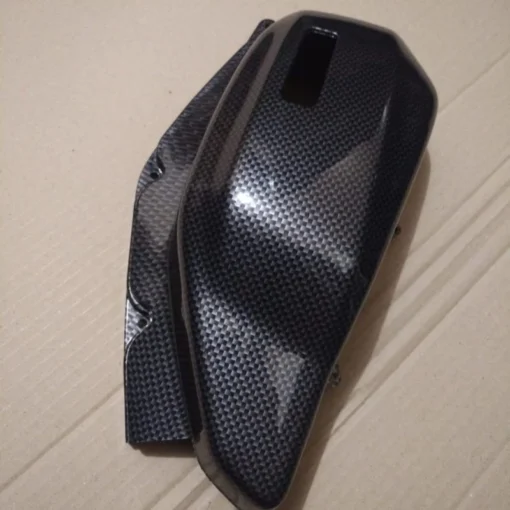 Cover Knalpot Radiator Filter Vario 125 Old Carbon Black - Image 4