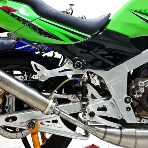 Footstep Step Belakang Non Jomblo Cobra Ninja R SS 150 WE3 Racing x BPro - Image 3