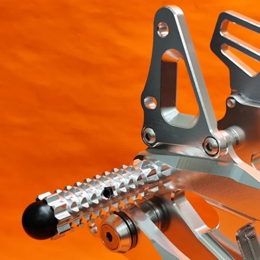 Footstep Underbone NWN CBR 250RR Full CNC Original NWN High Performance - Image 9