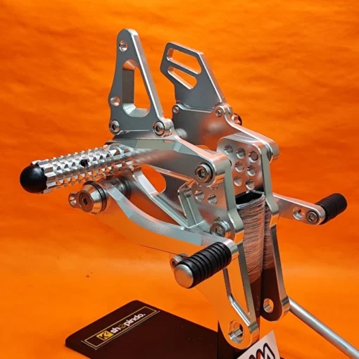 Footstep Underbone NWN CBR 250RR Full CNC Original NWN High Performance - Image 3