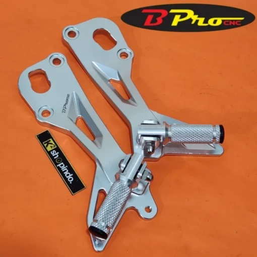 Footstep Step Belakang Non Jomblo Ninja R SS 150 BPro 3D Knalpot Cobra Original B Pro